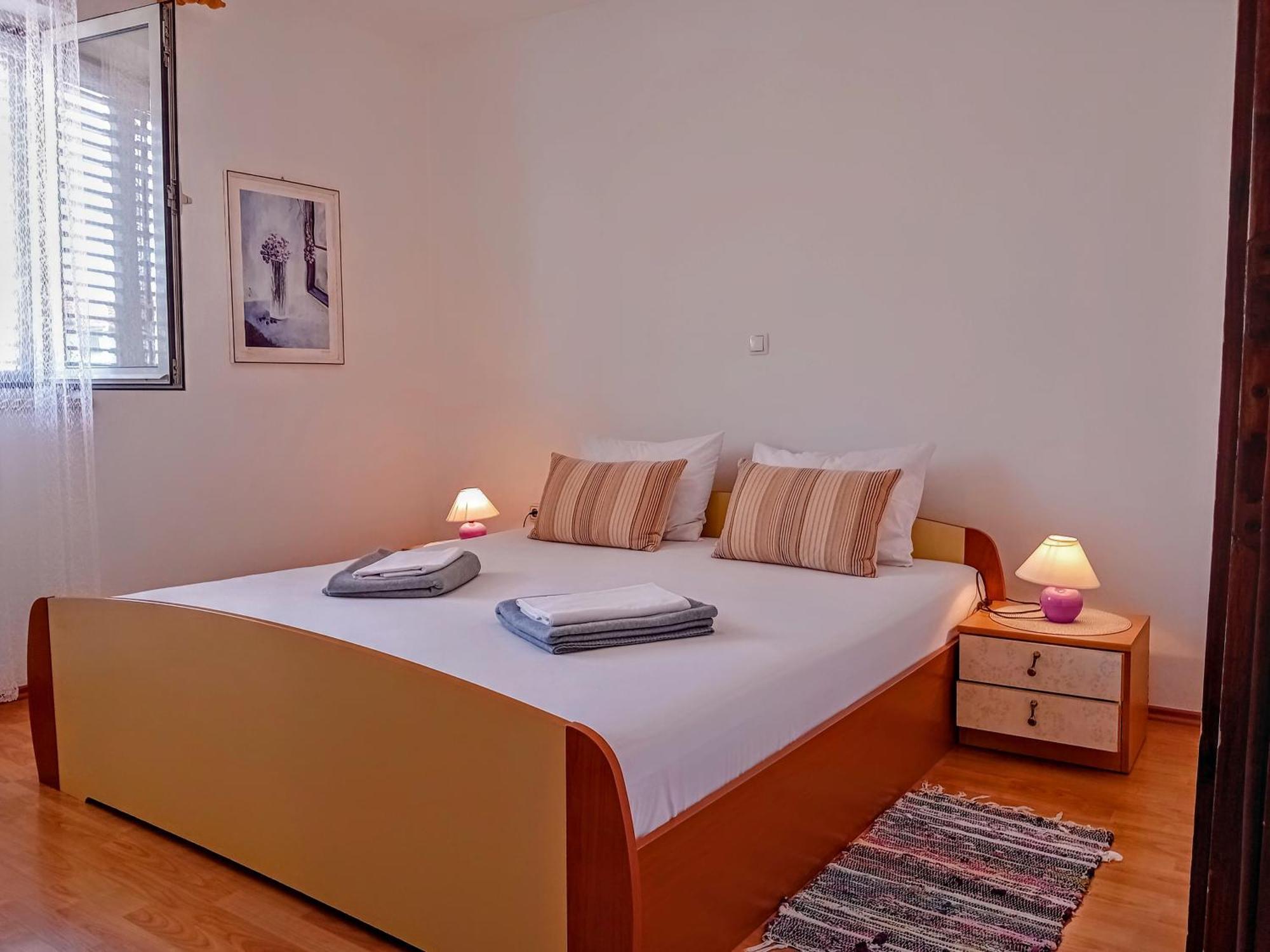 Apartments And Room Markovic Rovinjsko Selo Kamer foto
